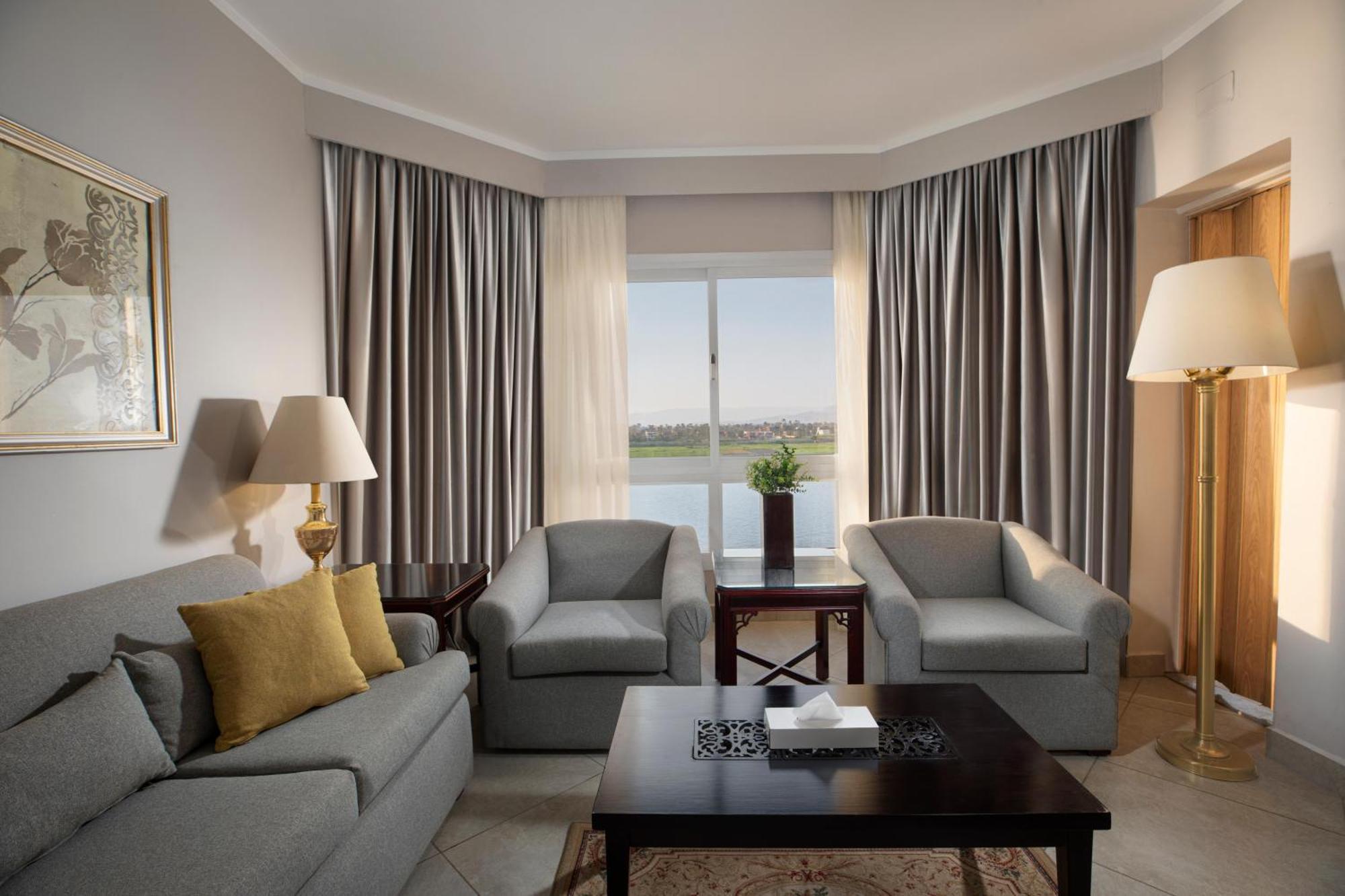 Pyramisa Hotel Luksor Dış mekan fotoğraf