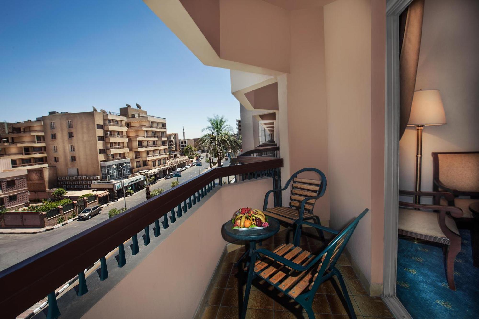 Pyramisa Hotel Luksor Dış mekan fotoğraf